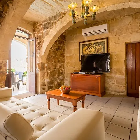 Ta'filomena * Xagħra